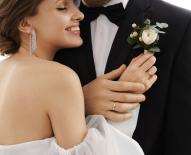 Обручальные кольца: главные тренды свадебного сезона 2022