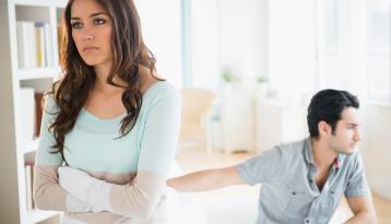 8 причин, почему женщины остаются в несчастливых отношениях